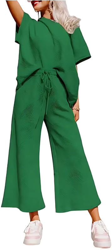 Trendiger Zweiteiler-Look