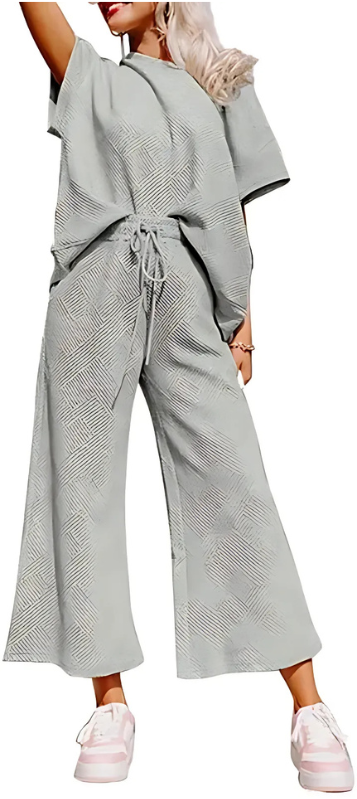 Trendiger Zweiteiler-Look
