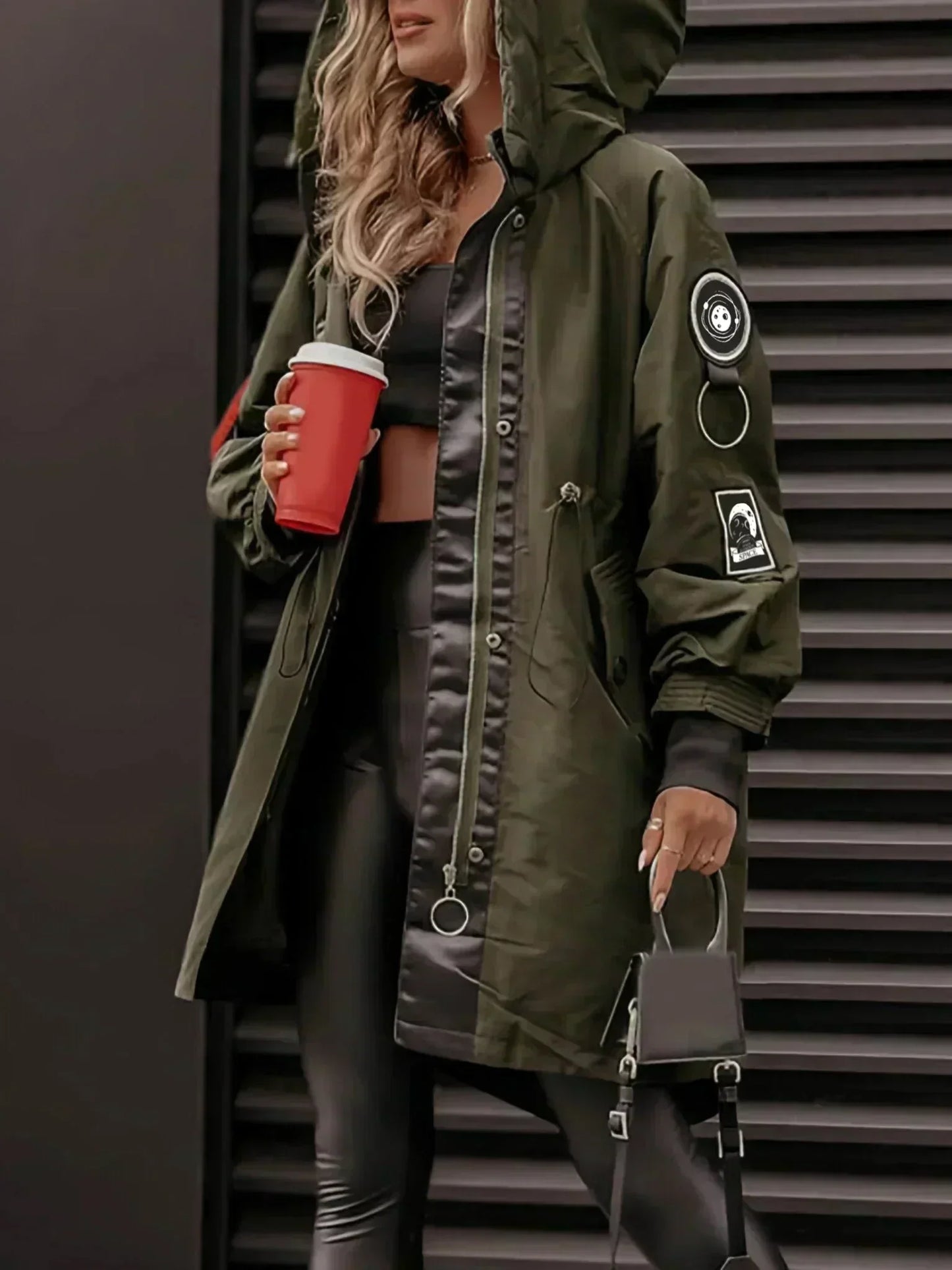 Damenjacke im urbanen Look