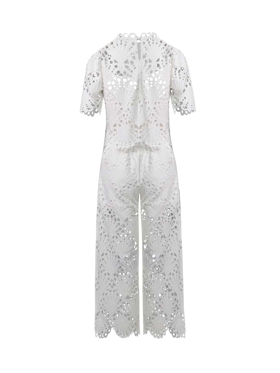 Eleganter Zweiteiler aus Häkelspitze