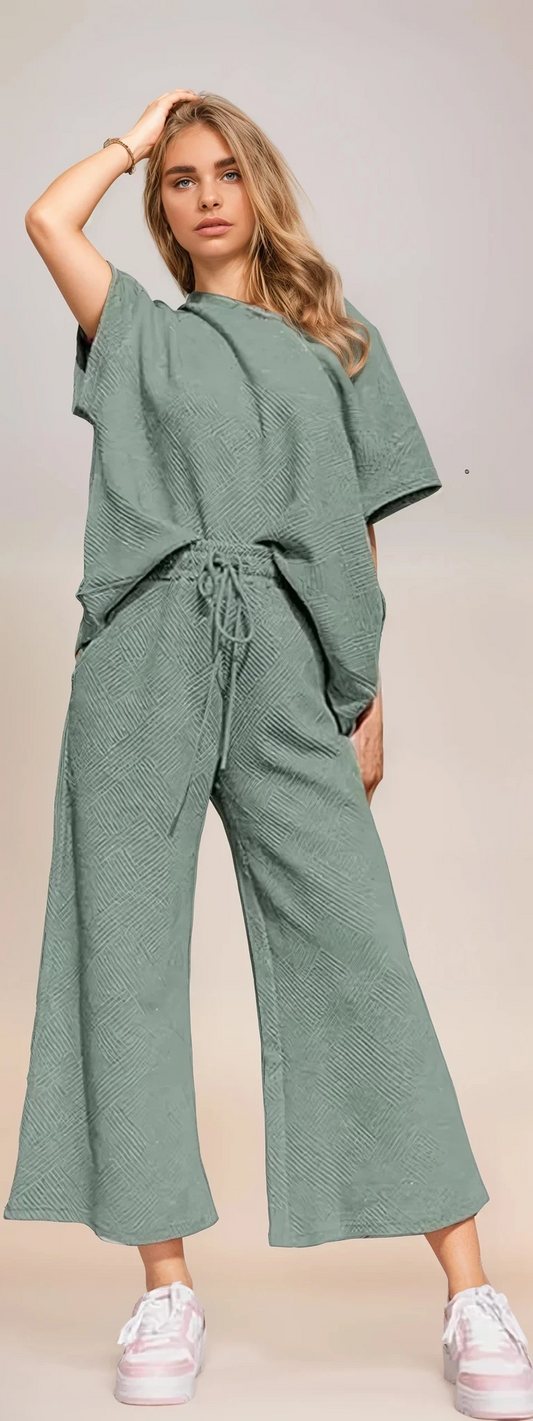 Trendiger Zweiteiler-Look