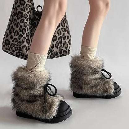 Trendige Fell-Boots für kalte Tage