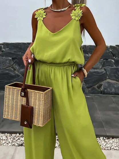 Sommer-Jumpsuit mit Blumen-Details