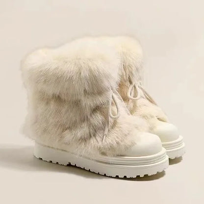 Trendige Fell-Boots für kalte Tage