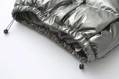 Stylische Puffer Weste in Metallic-Optik