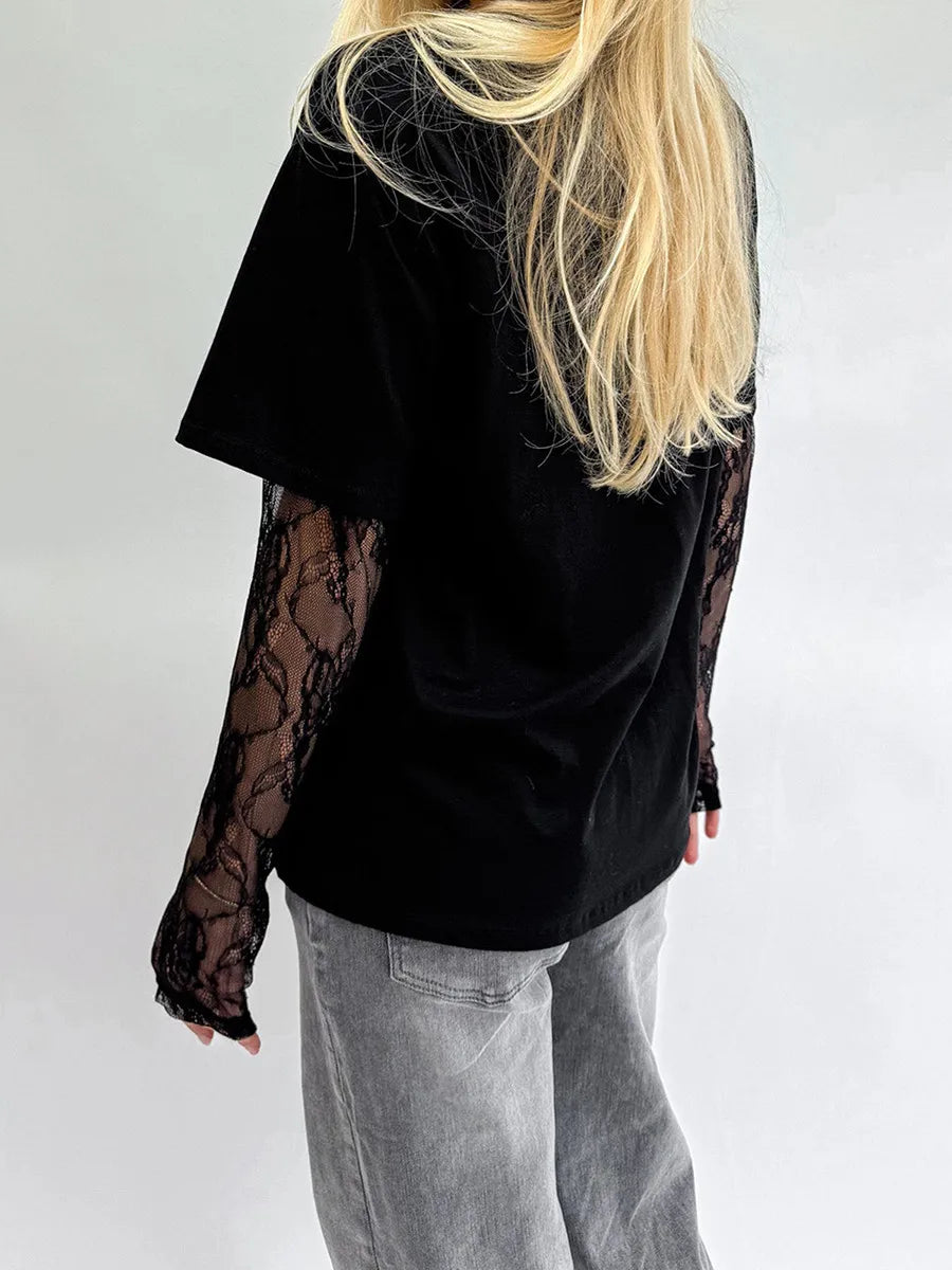 T-Shirt mit Spitzenärmeln