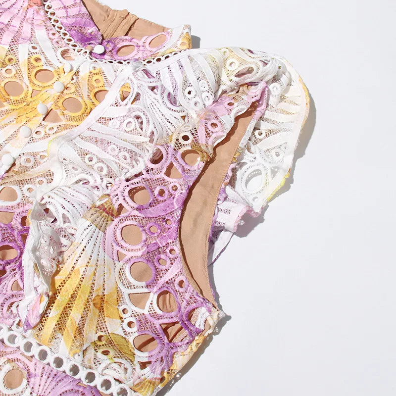 Elegantes Spitzenkleid Florale Eleganz