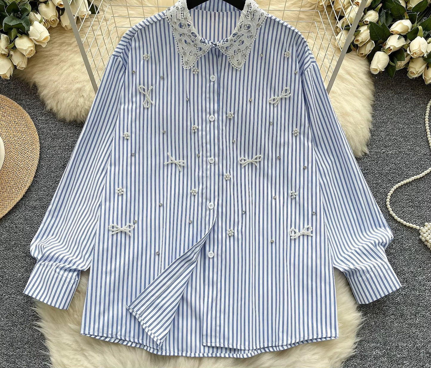 Perlen-Schleifen Bluse